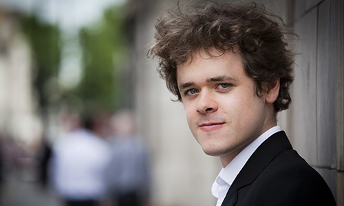 Benjamin Grosvenor, piano